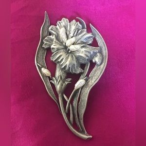 Lovely Vintage JJ Jonette Flower Brooch